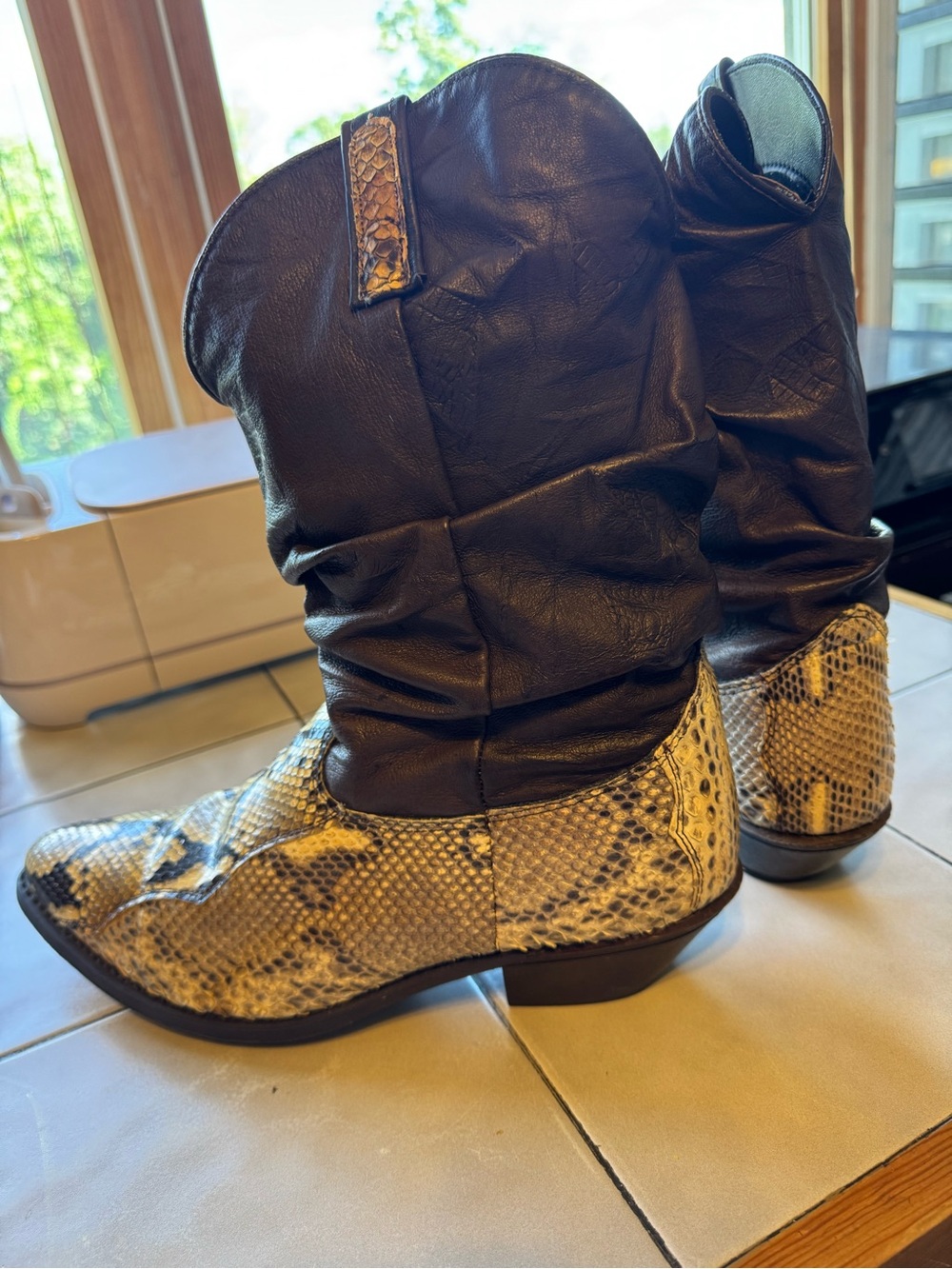 dingo Black Shaft Yellow Snake-Print Cowboy Boots - Picture 6 of 10